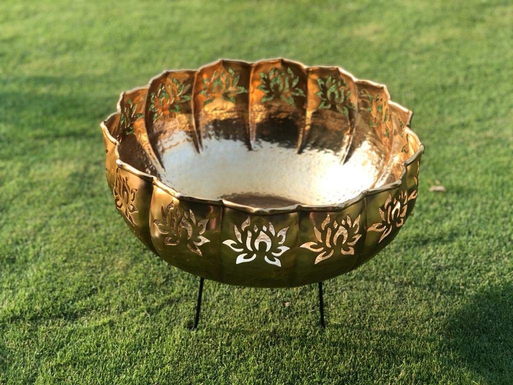 Lotus Urli/Urali/Iron urli with bowl/urli with stand/Uruli set/Christmas/Pooja/wedding Gift/CHRISTMAS/DIWALI GIFT/Home Decoration 13 Pc