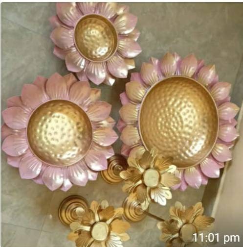 Pink urli and lotus stand combo for Floating Flower/Candle Festive Decor Set of 6 piece Urli size 17 14 12&quot; Stand 14 12 10&quot; Diwali/Christmas