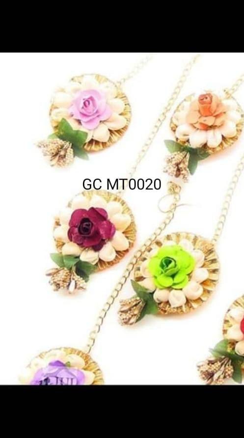 Wedding gift100 Pcs Bridal, Bridesmaid Multicolor MaangTika HandMade Artificial Flower Maang Tikka forehead jewel Haldi,Mehndi,Sangeet Night