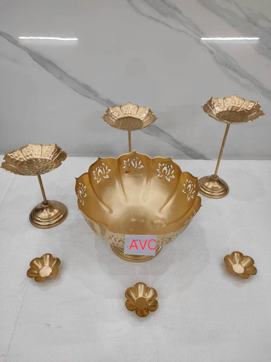 Elegant Lotus cut Taj Urli/Urli set/urli with bowl urli with stand/Uruli set/tea light holder/Christmas/DIWALI/Pooja/wedding Gift/Home Decor