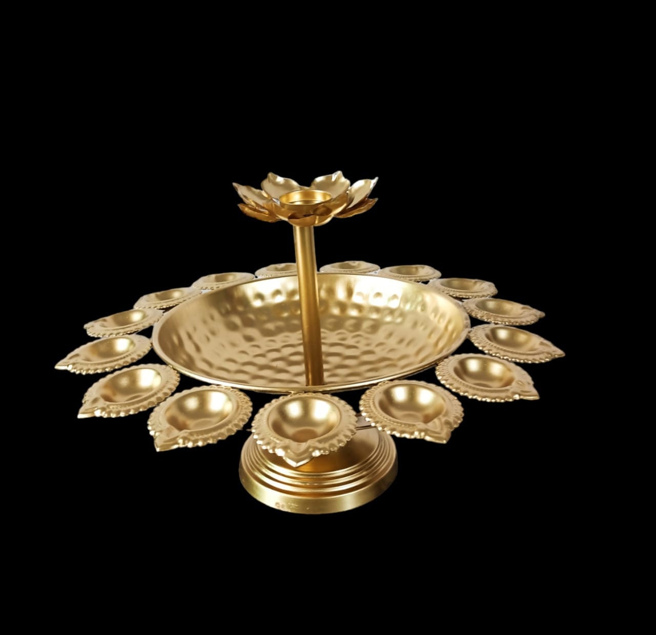 Iron lotus diya urli/uruli/urli set/urli with stand/urli stand/urli bowl -Event/wedding/Diwali/Christmas decoration/wedding festival favor