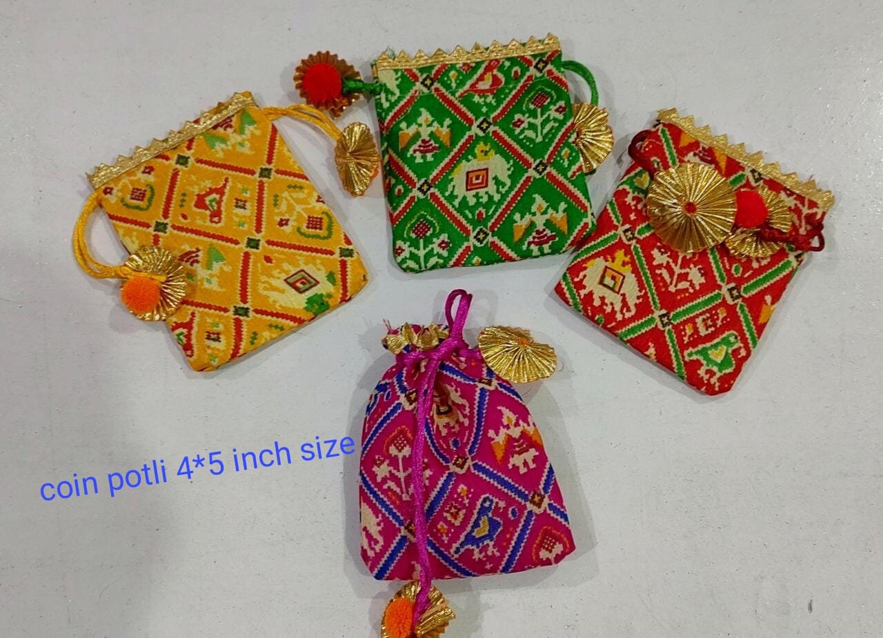 Lot of 100 Indian handmade women dry fruit bags/Evening clutch/purse/ drawstring bags/party/mehendi/wedding giveaways/Return gift/ coin bag