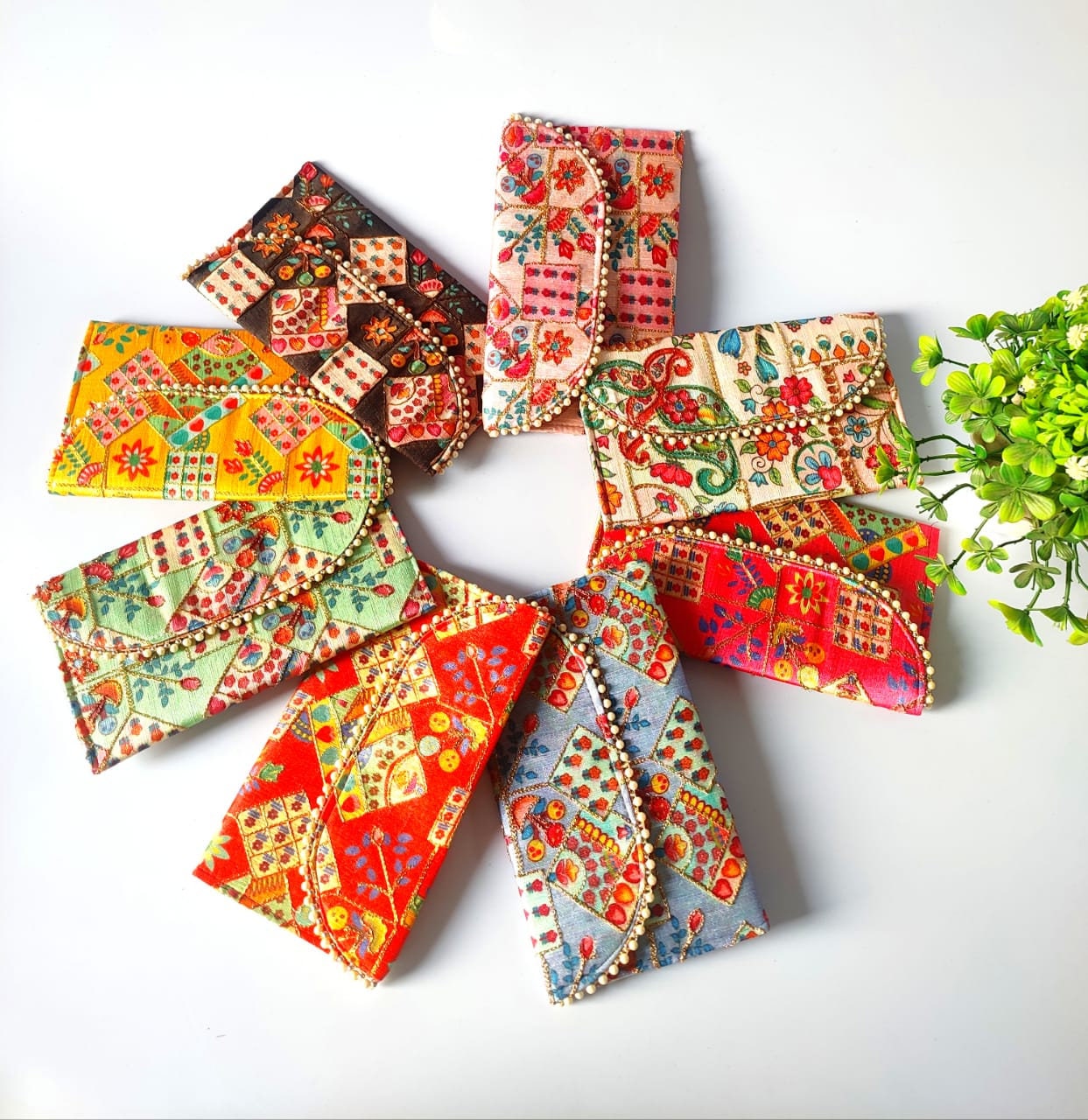 Lot of 100 clutch bags/Evening clutch/party/ festival mehendi/wedding function handbags/giveaways/ return gifts/ 5-100 pc