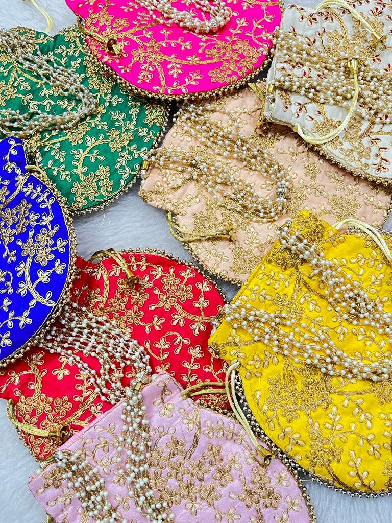 Lot of 200 Indian Handmade Women embroidered POTLI bag/purse/drawstring bags/party/mehndi/wedding handbag/giveaways/Return gift/Handmade bag