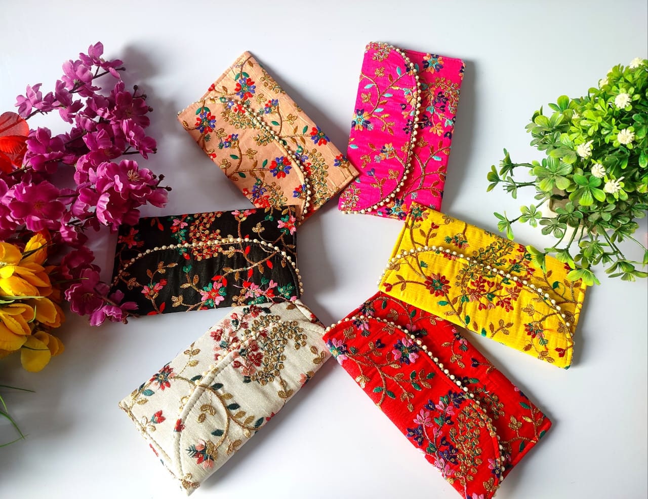 Lot of 100 clutch bags/Evening clutch/party/ festival mehendi/wedding function handbags/giveaways/ return gifts/ 5-100 pc