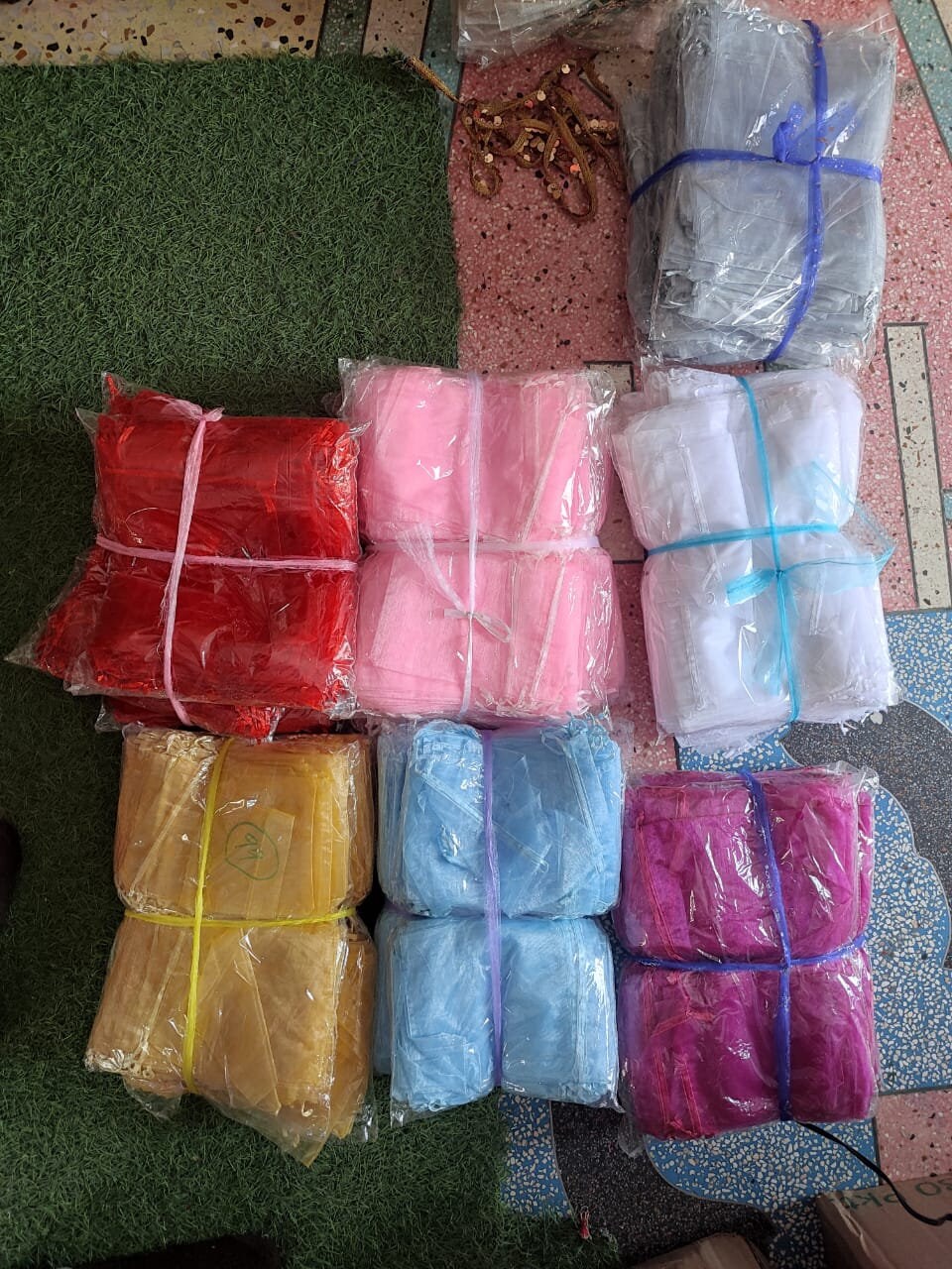 Lot of 100 Indian handmade organza potli bags/purse/drawstring bags/party/mehendi/wedding  favours/giveaways/Return gift/coin/dry fruit bags