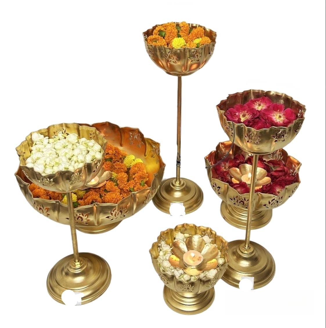 Lotus Urli/Urali/Iron urli with bowl/urli with stand/Uruli set/Christmas/Pooja/wedding Gift/CHRISTMAS/DIWALI GIFT/Home Decoration 9 Pc