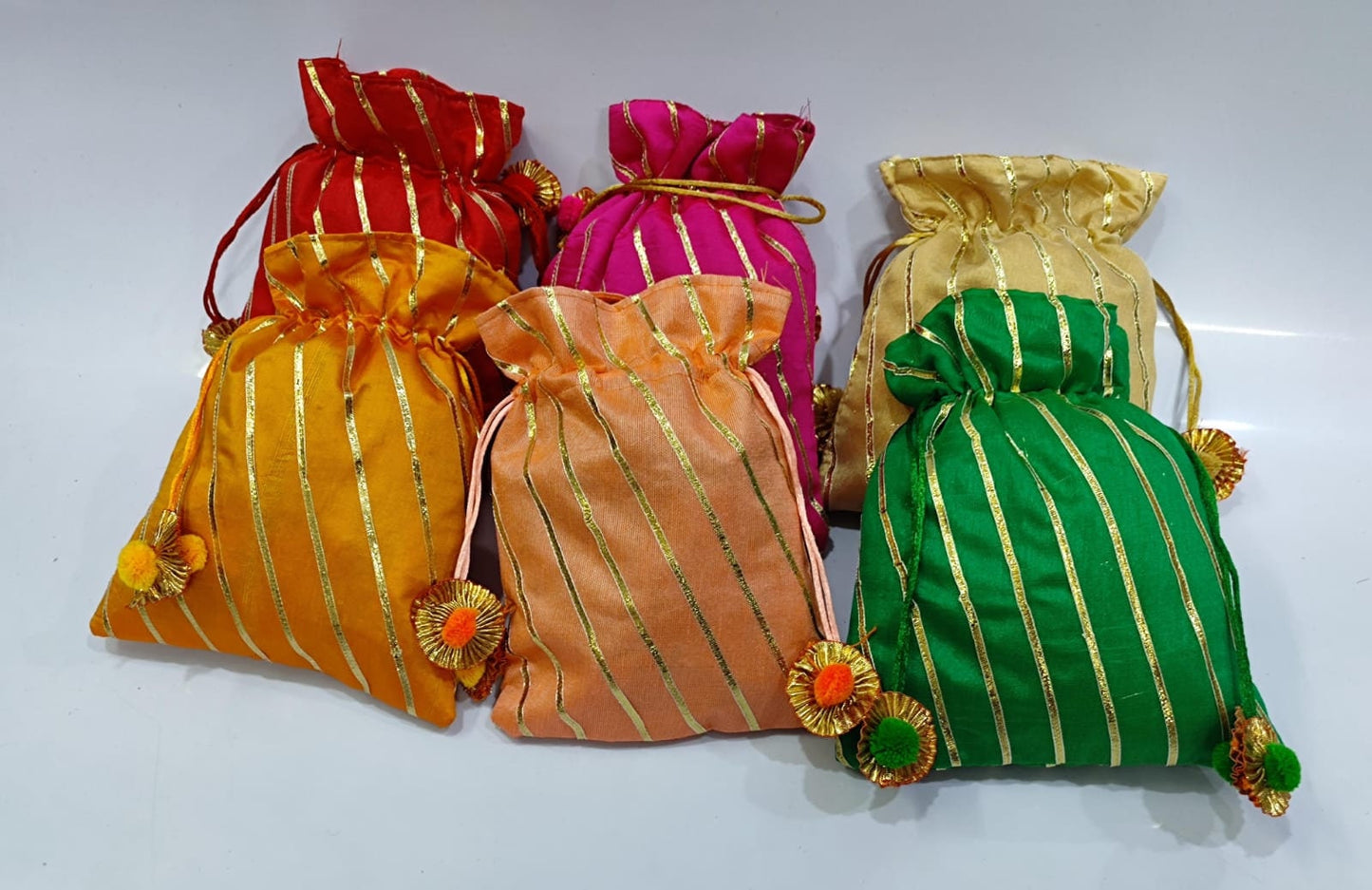 Lot of 100 Indian handmade women lehriya/patola Potli bag,purse/drawstring bag/party/mehndi/wedding handbag favour/giveaways/Return gift